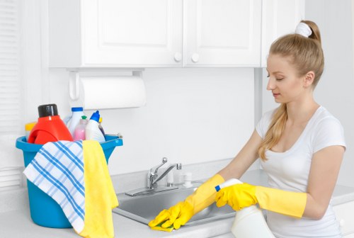 Deep cleaning process for hard floors in a Nottinghill property
